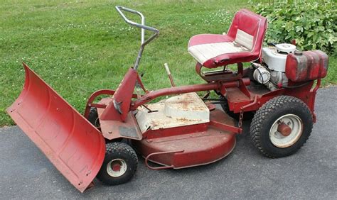 Vintage Snapper Comet 26 Riding Mower Lawn Tractor Snow Plow Briggs And