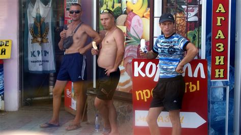 rusos sexys comiendo helado en feodosia ucrania mis viajes por ahí