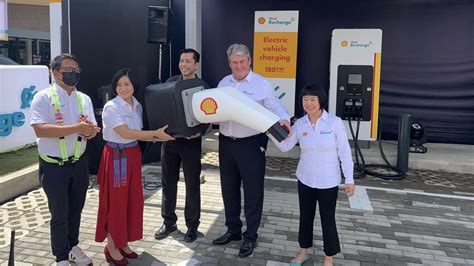 shell philippines launches   charging station  evs unbox ph
