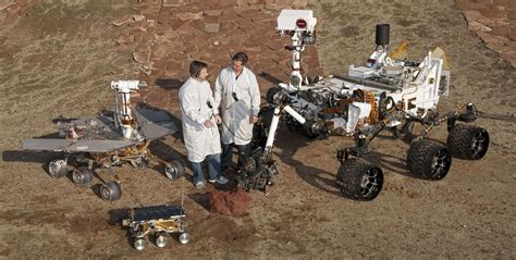 curiosity day curiositys size compared   rovers