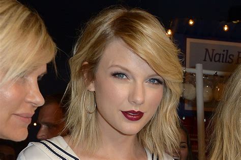 Taylor Swift Asks Judge To Seal Photos Other Docs In Dj Groping Lawsuit