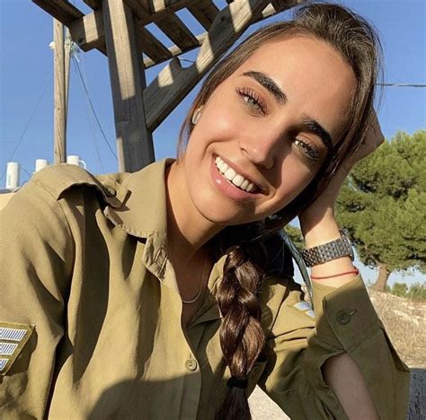 pin by rams on israel defense forces israeli girls military girl
