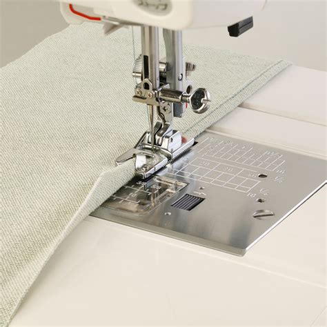 rolled hem foot janome