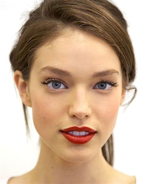 French Girl Inspired Makeup Red Lip With Simple Eye