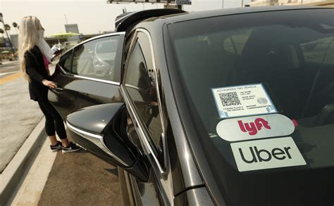 California Votes To Exempt Uber And Lyft From Classifying Drivers As