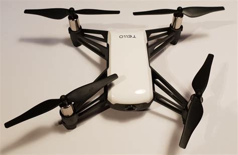 dron ryze tech tello powered  dji