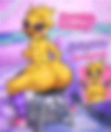 toy chica attempts to seduce customers fivefapsatfreddys