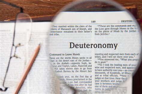 introduction   book  deuteronomy