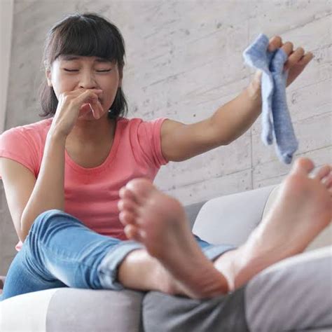 Smelly Feet What To Do About Them – Goodlegshoes