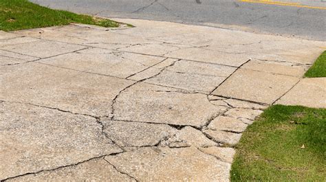 expert explains   repair concrete cracks   driveway