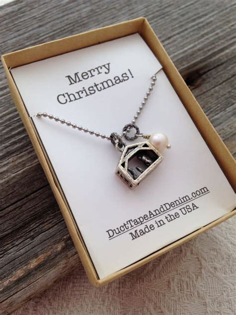 christmas necklaces  personalized gift box inserts