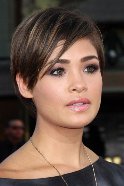 Nicole Anderson S Hairstyles And Hair Colors Steal Her Style