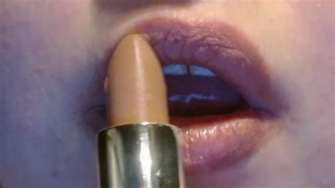 Nude Lipstick Application No Sound Asmr Xxx Mobile Porno Videos