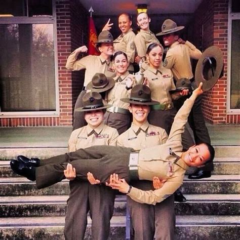 these female marine drill instructors are pretty intense 22 photos