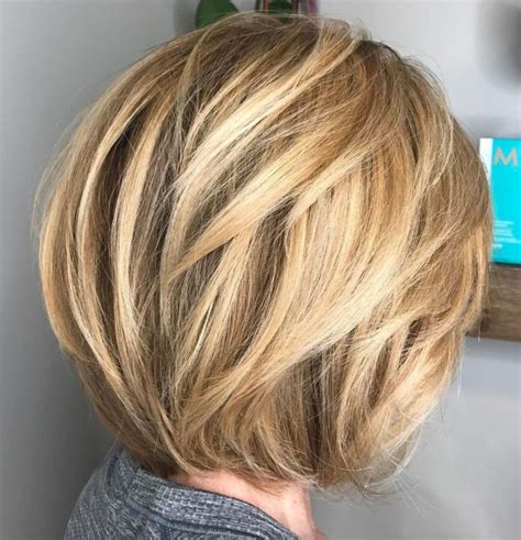 70 cute and easy to style short layered hairstyles in 2020