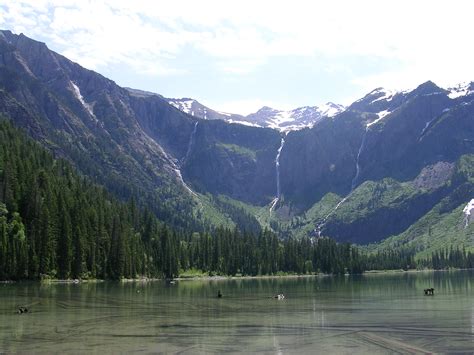 fileglacier avalanche lakejpg