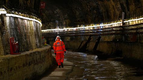 londons secret tunnels  drunks  royals