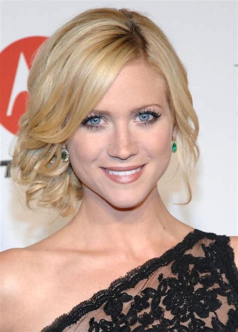 Full Brittany Snow Brittany Snow Hair Beauty Wedding Hairstyles