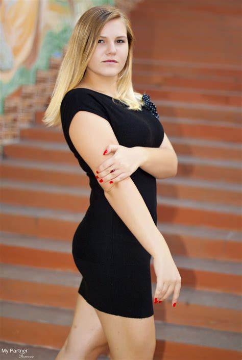 online dating with stunning ukrainian woman ekaterina from nikolaev ukraine