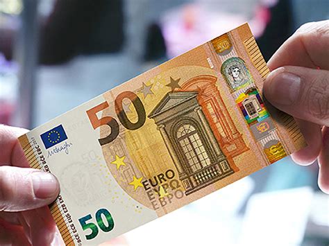 euro la nuova versione del taglio piu falsificato  vitait