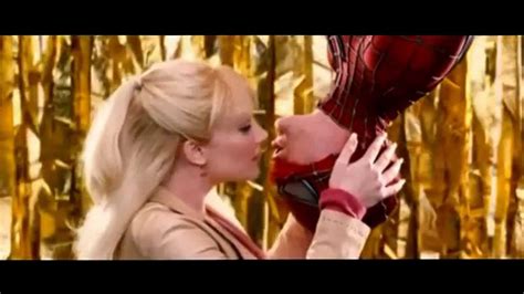Spider Man 3 Gwen And Spider Man Kiss Hd Youtube