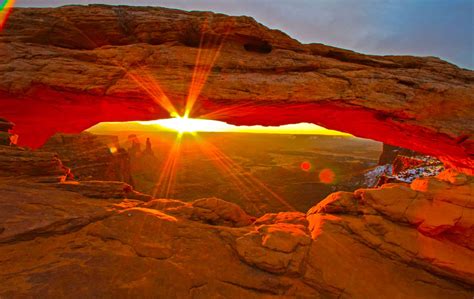 Mesa Arch Trail Canyonlands National Park Ut Live And