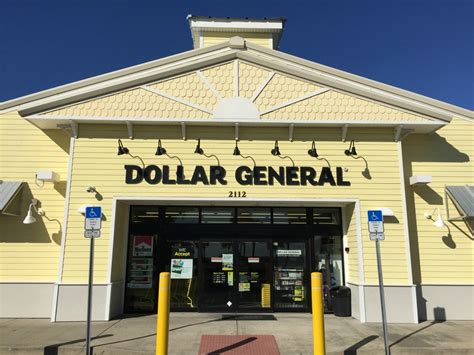 dollar general plans  open   stores remodel