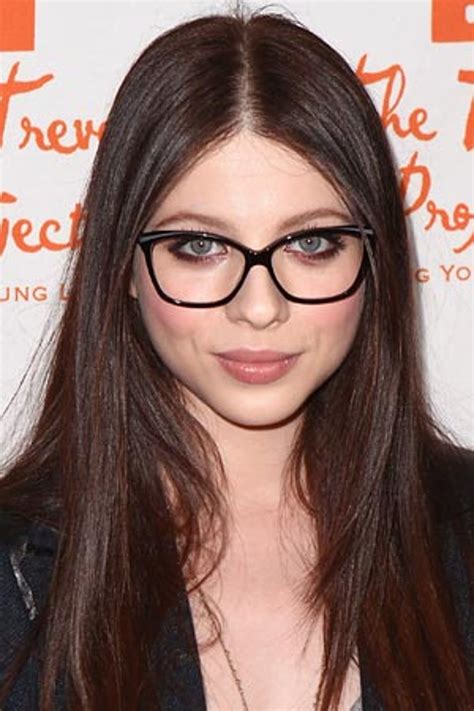 Six Makeup Ideas To Steal From Glasses Wearing Celebrities Teen Vogue