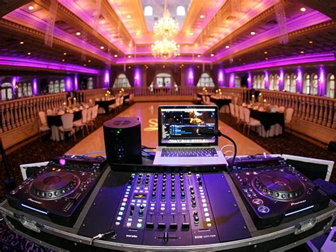 wedding planning 101 how much does a dj cost at weddings