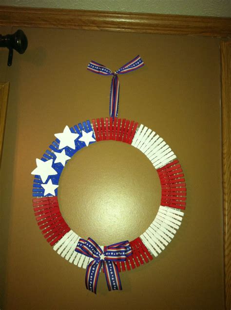 clothespin wreath i made clothes pin wreath wreaths crafts