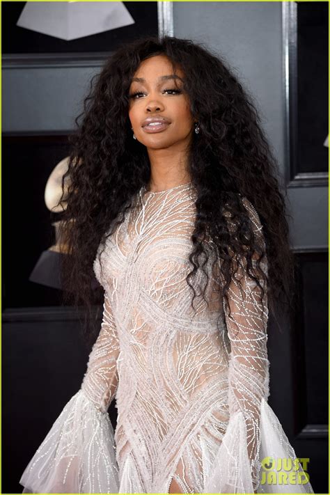 Sza Brings Her Mom And Grandma As Her Grammys 2018 Dates Photo 4023045