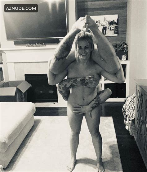 paige vanzant nude and sexy photos showed her ass and her