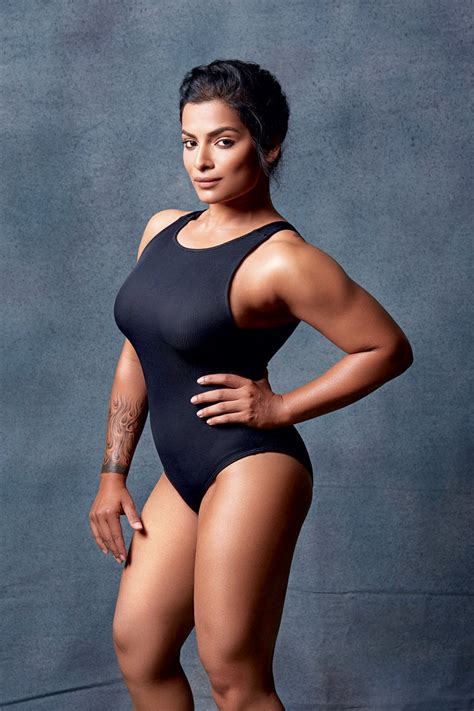 7 Muscular Women Bust All Sorts Of Feminine Stereotypes In