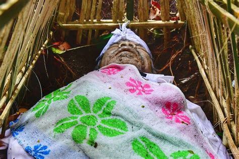 What The Extraordinary Funeral Rituals Of Tana Toraja And Trunyan In