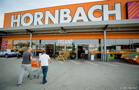 hornbach opent nieuw distributiecentrum
