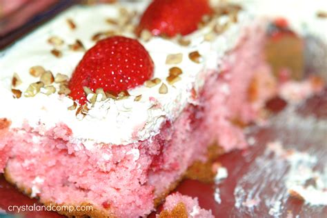 cake recipes strawberry refrigerator cake