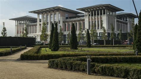 grootste presidentiele paleis ter wereld voor erdogan nos