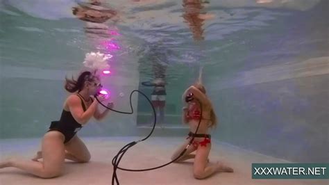 Underwater Erotic Naked Babes Jane And Minnie Redtube