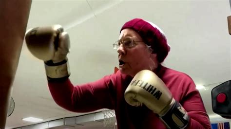 75 Yr Old Grandma Takes Up Boxing To Knock Out Parkinson S Symptoms