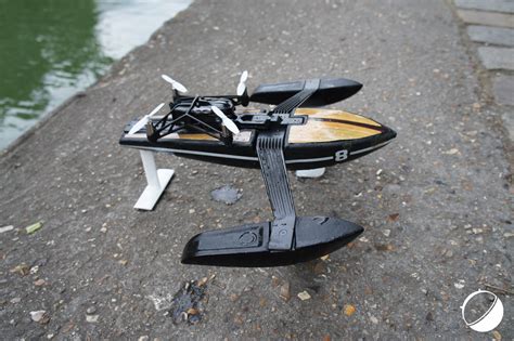 prise en main du parrot hydrofoil drone lhybride hydroptere quadricoptere frandroid