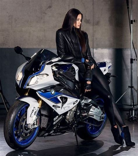 top 20 super sexy motor bike girls wallpapers hottest pics of heavy bike women in tight jacket