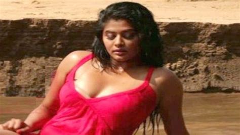 priyamani hottest south indian actress video dailymotion