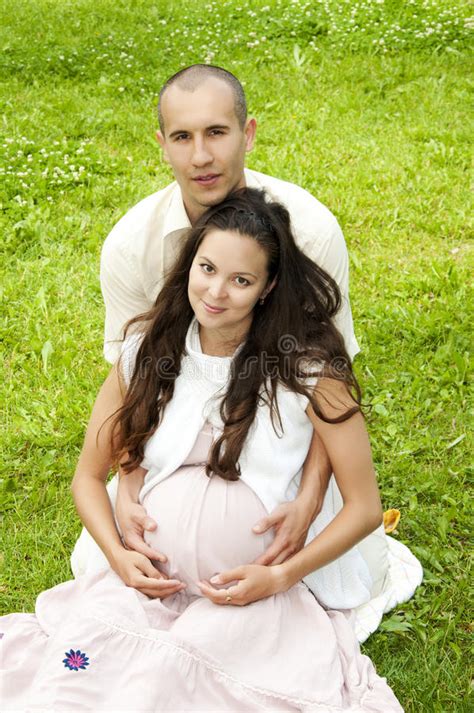 805 White Woman Pregnant Black Man Photos Free And Royalty