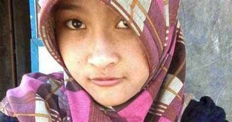 Sex Dalam Tulisan Cersex Gina Jilbab Yang Bikin Sange