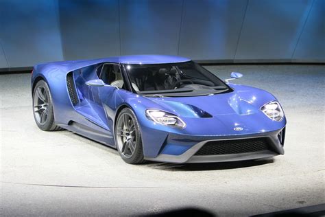 ford unveils  hp twin turbo ecoboost  gt supercar  detroit auto show onallcylinders