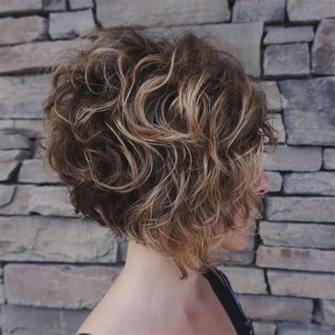 65 Different Versions Of Curly Bob Hairstyle Hair Styles