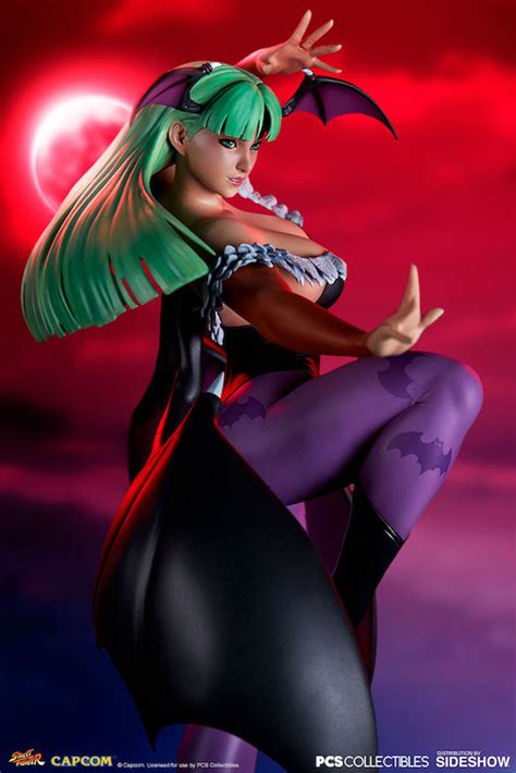 Pop Culture Shock Street Fighter Chun Li In Morrigan