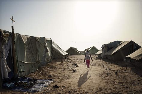 refugee camp   city world refugee day  archdaily