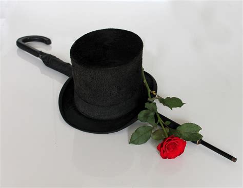 Fotos Gratis Flor Romance Negro Boda Rosa Roja Sombrero De Copa