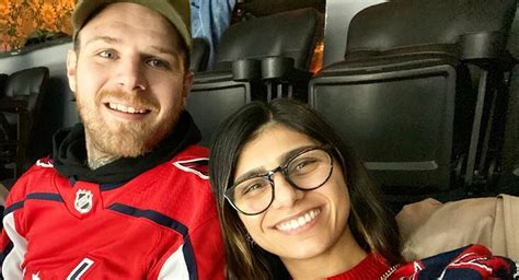 ex porn star mia khalifa opens up about her relationship